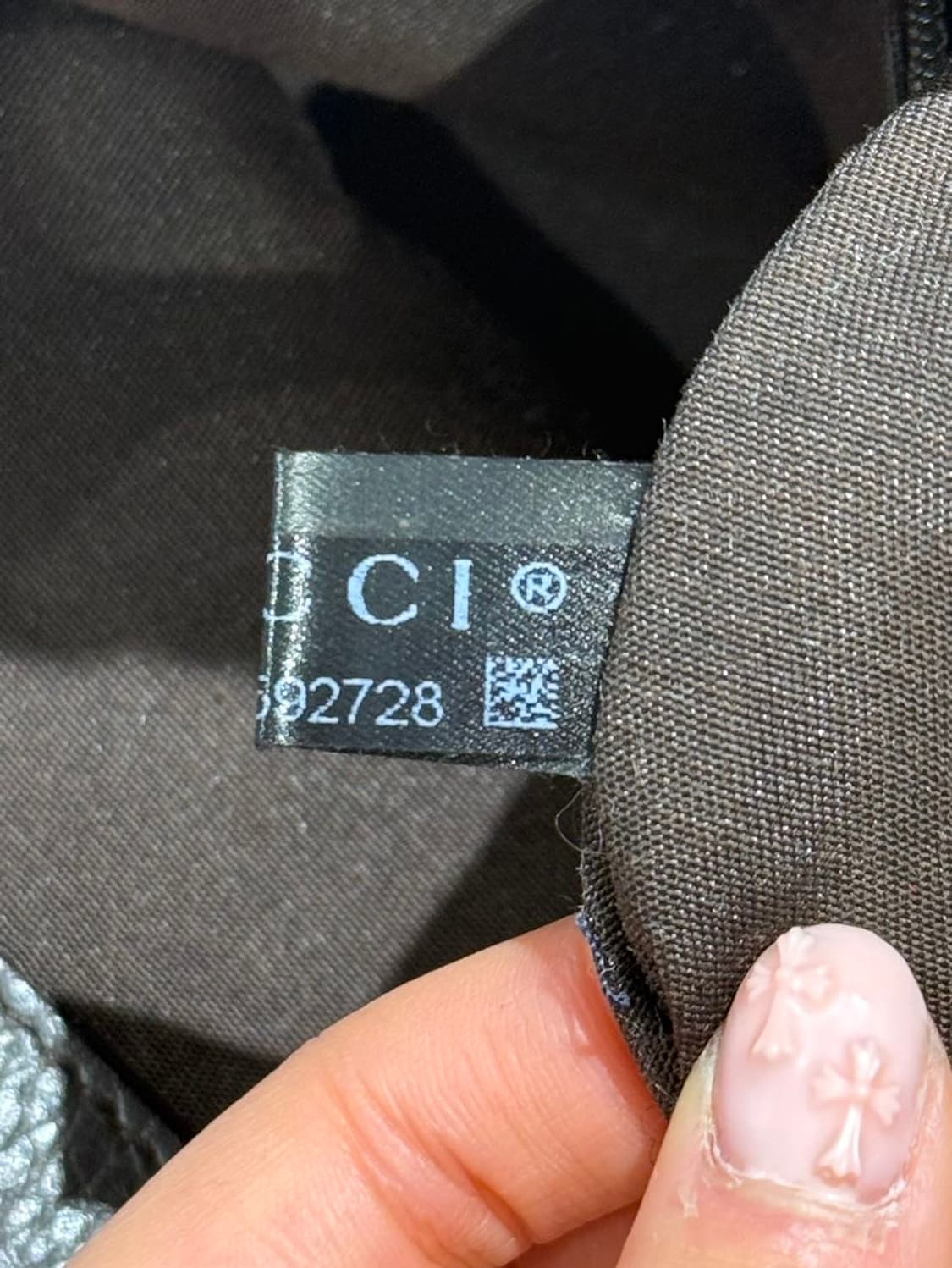 구찌 브라운 GG 모노그램 캔버스 숄더백 상품이미지10