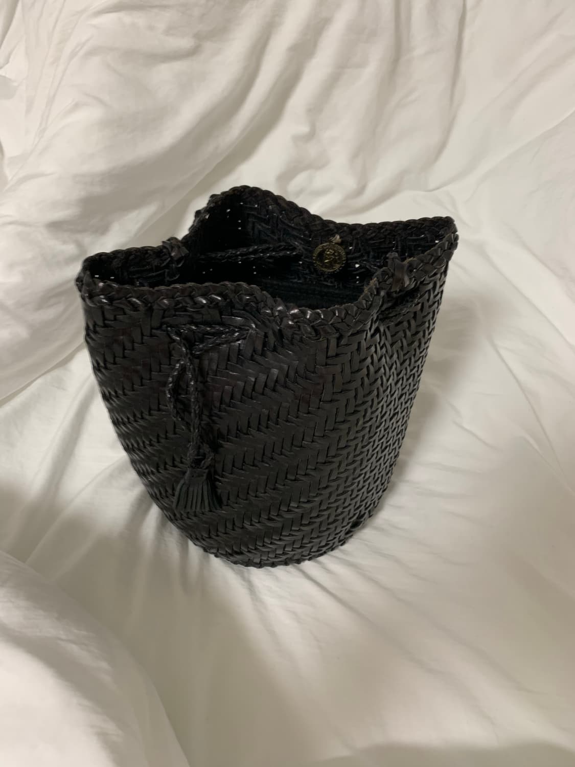 드래곤디퓨전 폼폼백 블랙 상품이미지1