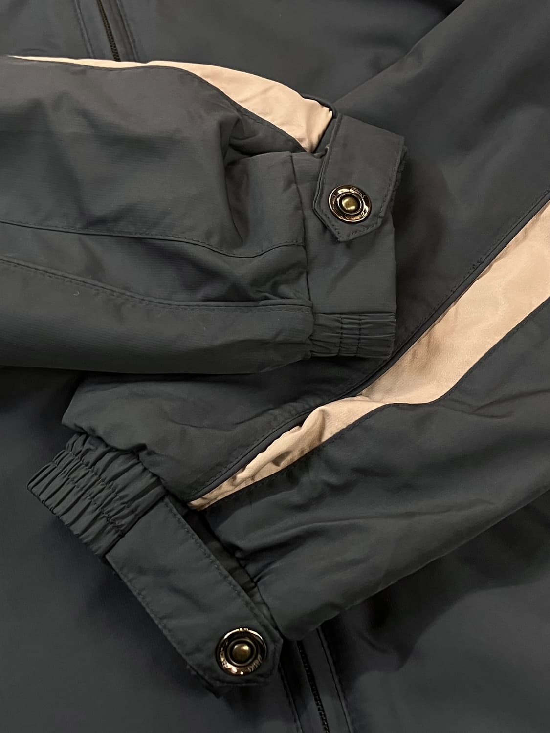 아식스 버클 포인트 바람막이 네이비 95 #csz3704 상품이미지7