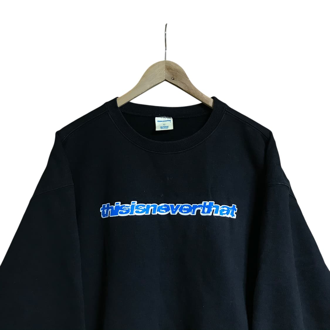 디스이즈네버댓 검정 스웻셔츠 상품이미지1
