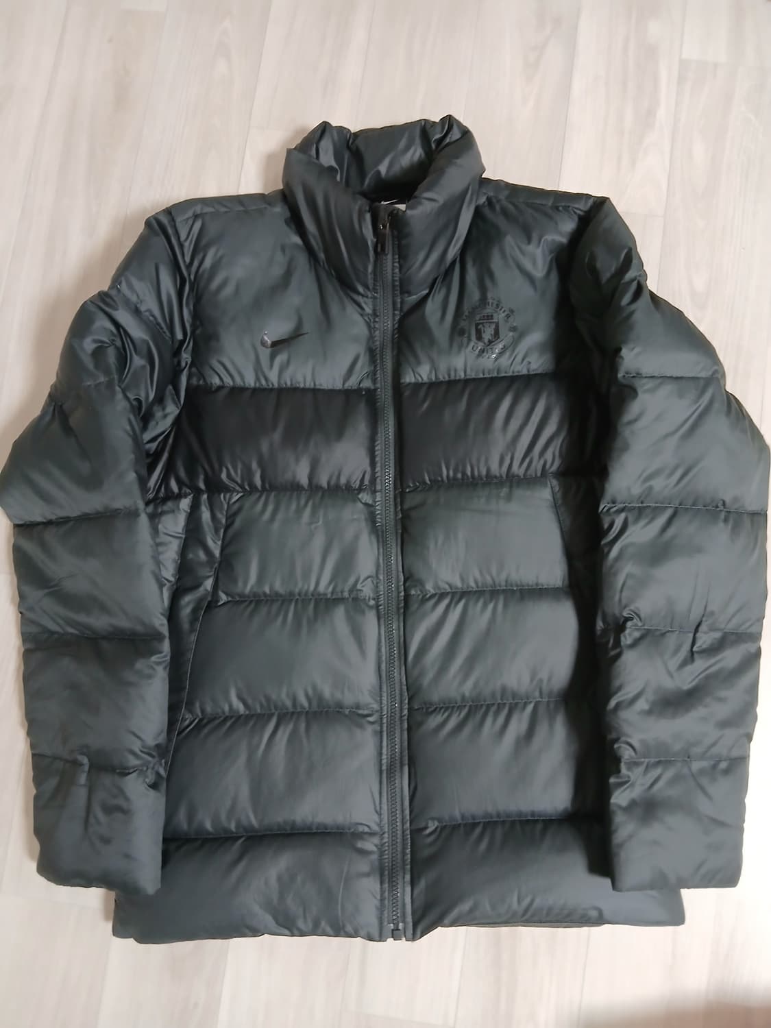 나이키  맨유  콜라보패딩 M 상품이미지1