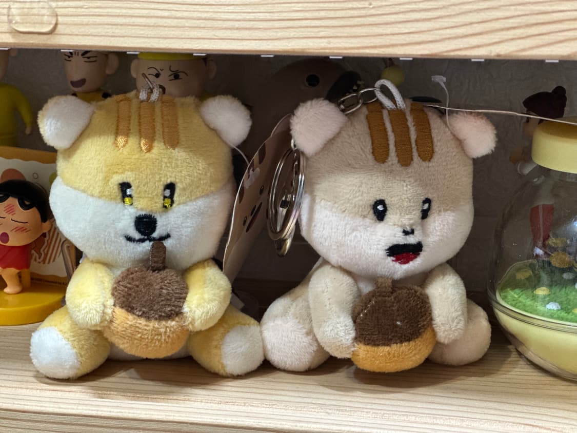 다람쥐인형 키링 / 약 8cm / 옐로우/ 베이지 상품이미지1