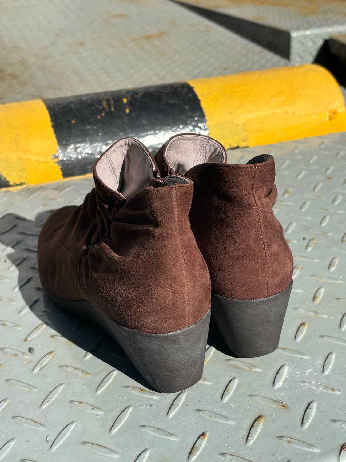 SALVATORE MELIANI 브라우니 셔링 웨지 앵클부츠 상품이미지3