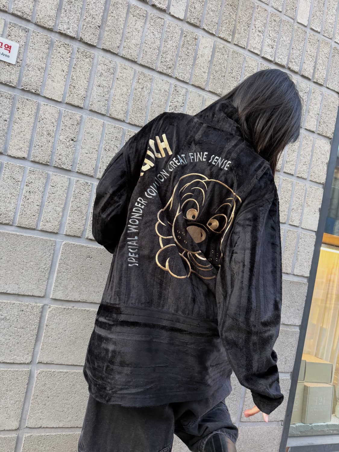 갈피 오버핏 벨루어 집업 상품이미지2