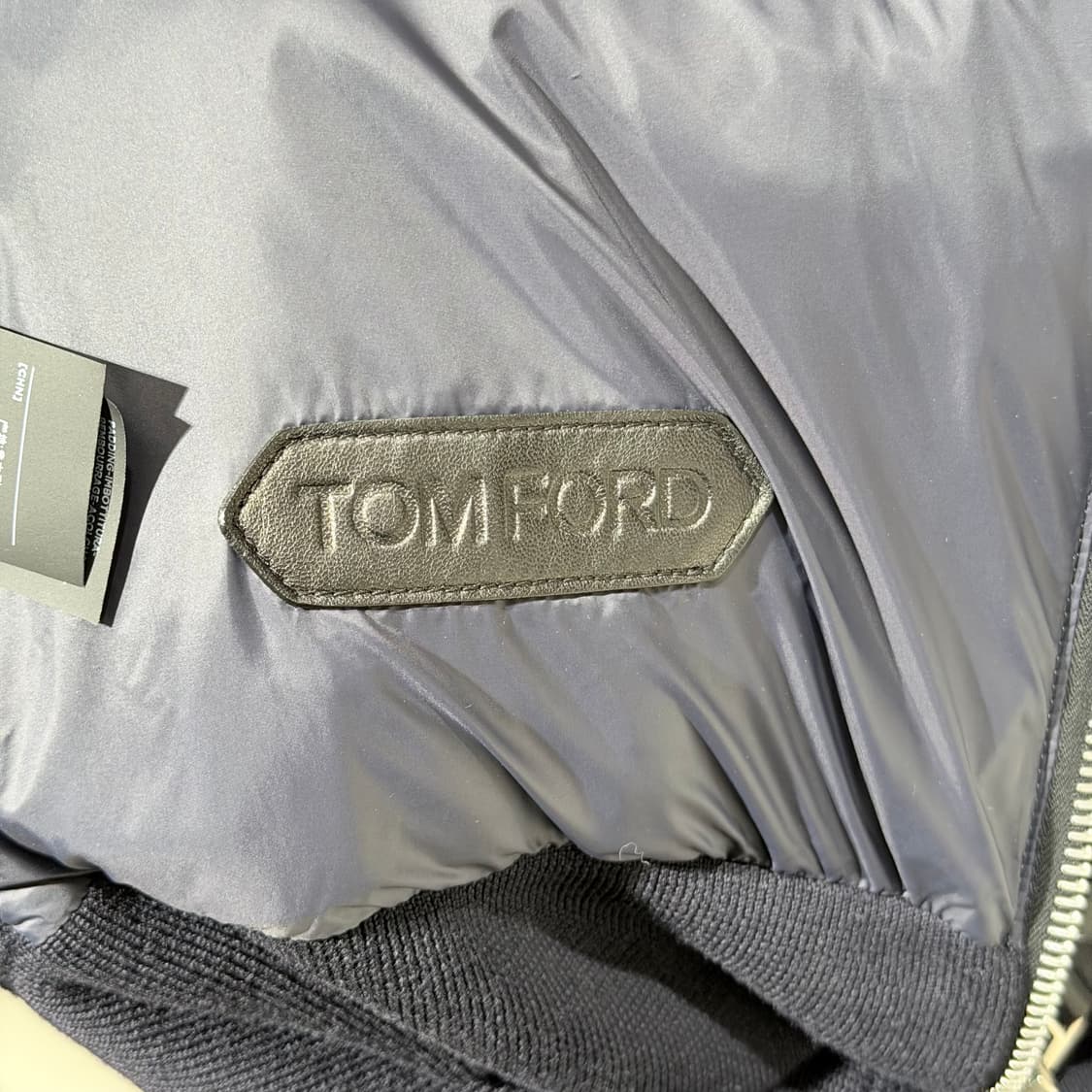 (A+/50) / 톰포드 스웨이드 프론트 집업 니트패딩 상품이미지8