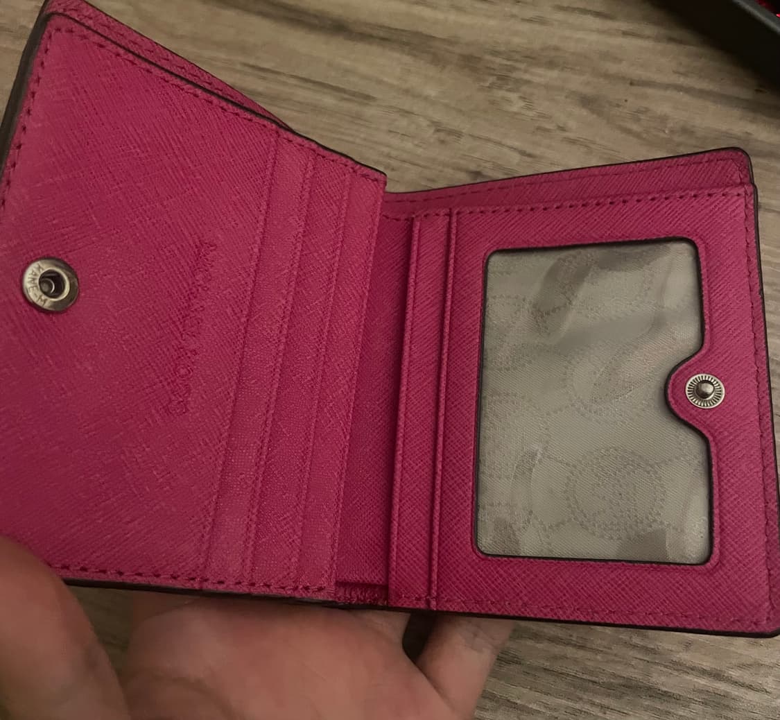 마이클코어스 지갑 상품이미지2