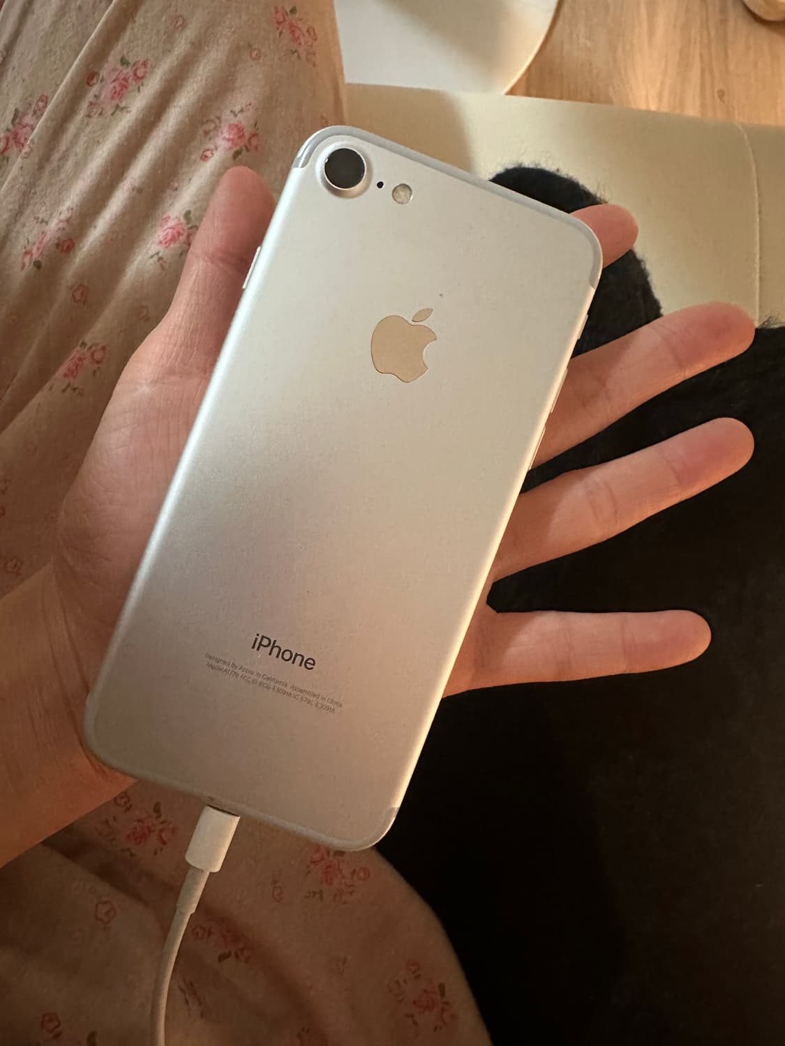 아이폰7 32G 실버 배터리 효율100% 새폰 상품이미지1