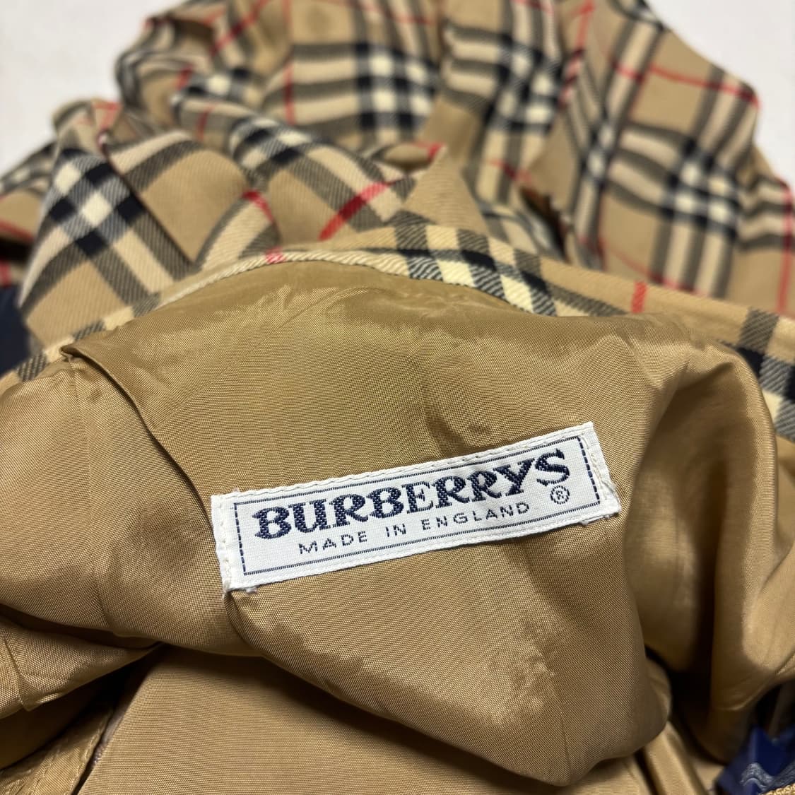 버버리 노바체크 울 미디 스커트 0406  가격 = 9  🫶🏻🫶🏻 상품이미지4