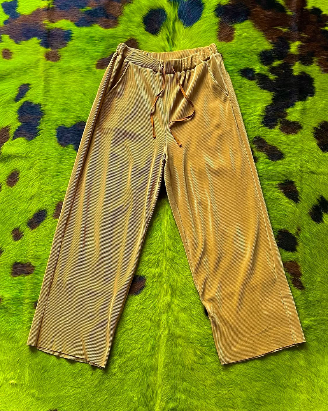 KBF ケービーエフ Wide Mustard Pleats Trouser 상품이미지4