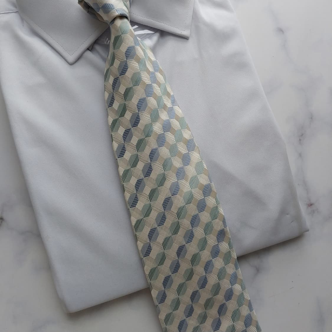 아쿠아스큐텀 아이보리&블루 기하학 넥타이 9.4cm A+등급 K1072
 상품이미지10