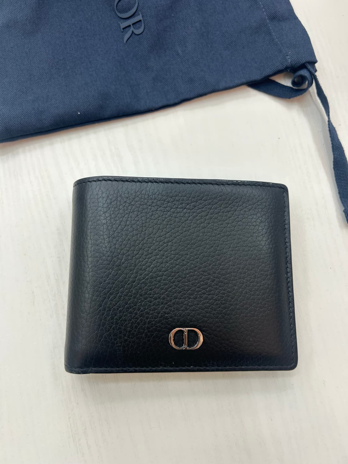 디올 CD아이콘 시그니처 반지갑 상품이미지3