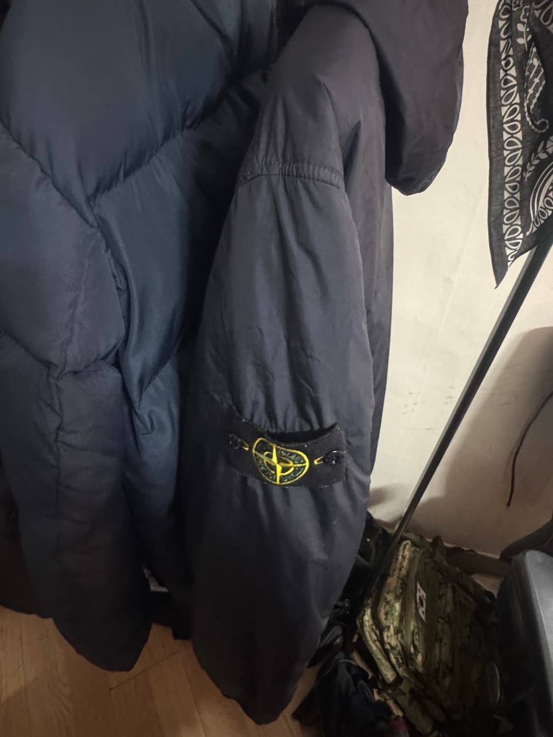 스톤 아일랜드  가먼트 다이드 크링클랩스 나일론 다운 자켓 상품이미지3