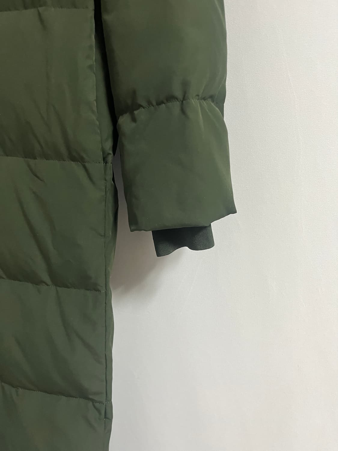 코스 카키 패딩 상품이미지2