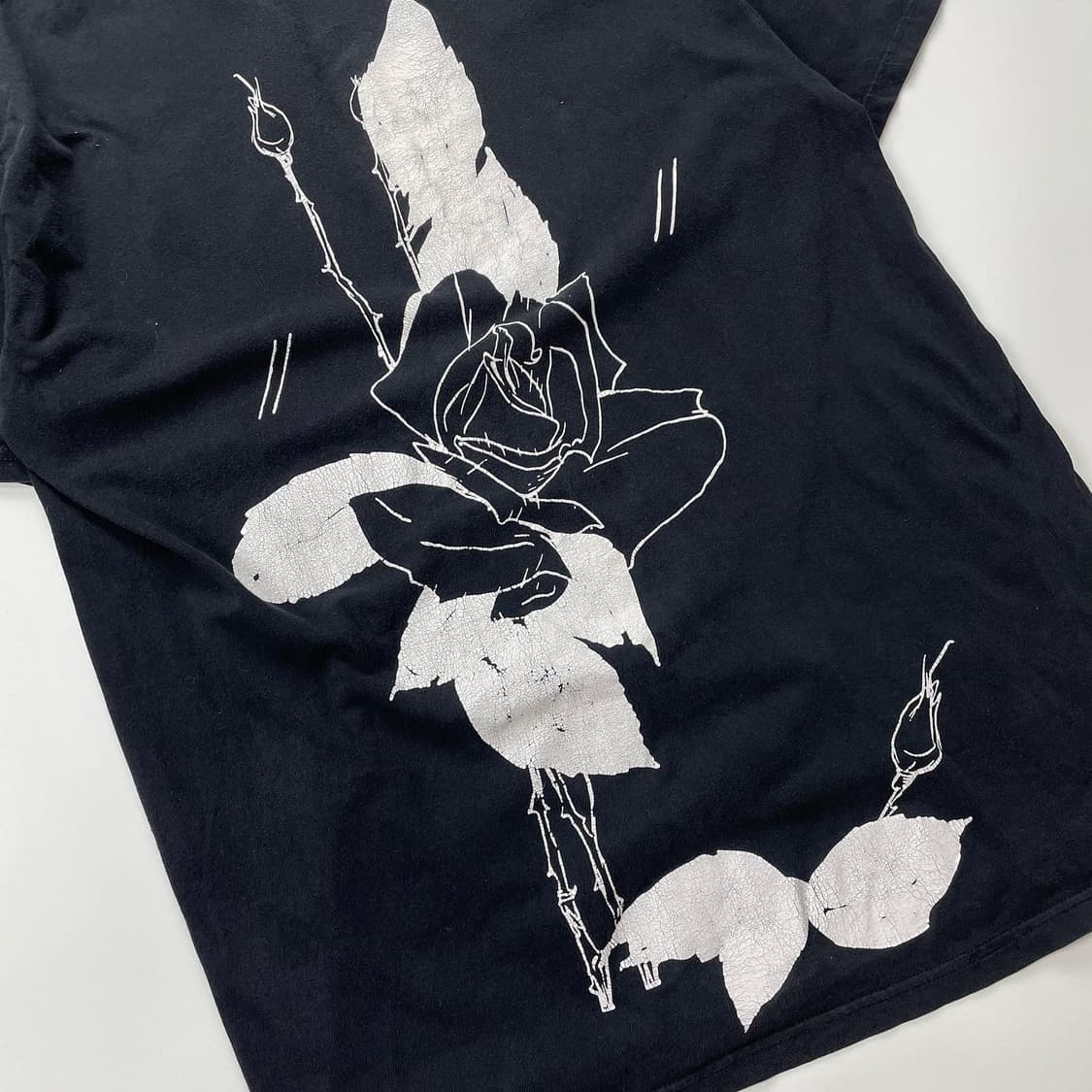 스투시 플라워로고 그래픽 티셔츠  상품이미지5