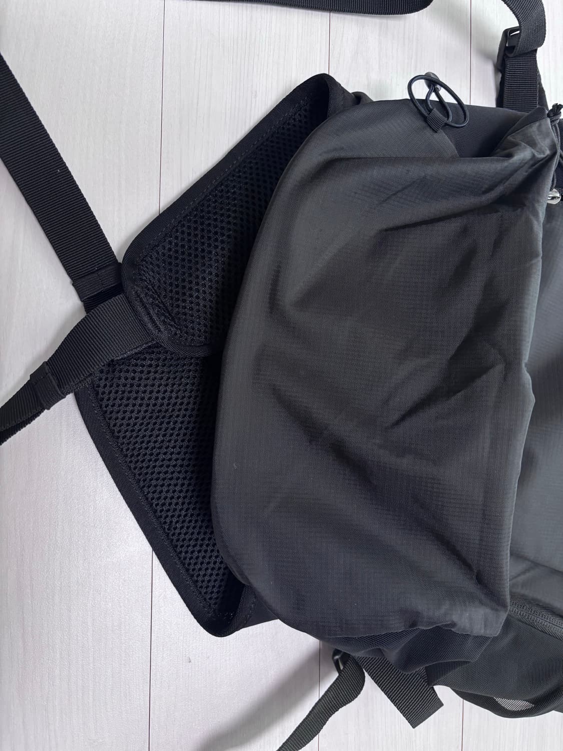 무료배송) 살로몬 트레일블레이저 20 블랙 백팩 상품이미지4