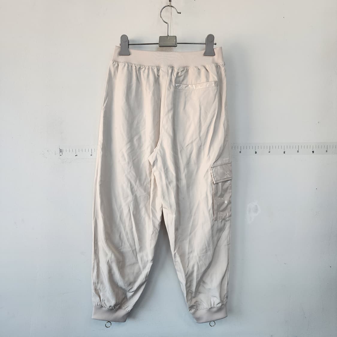 나이키 지퍼 포인트 조거 팬츠 상품이미지4