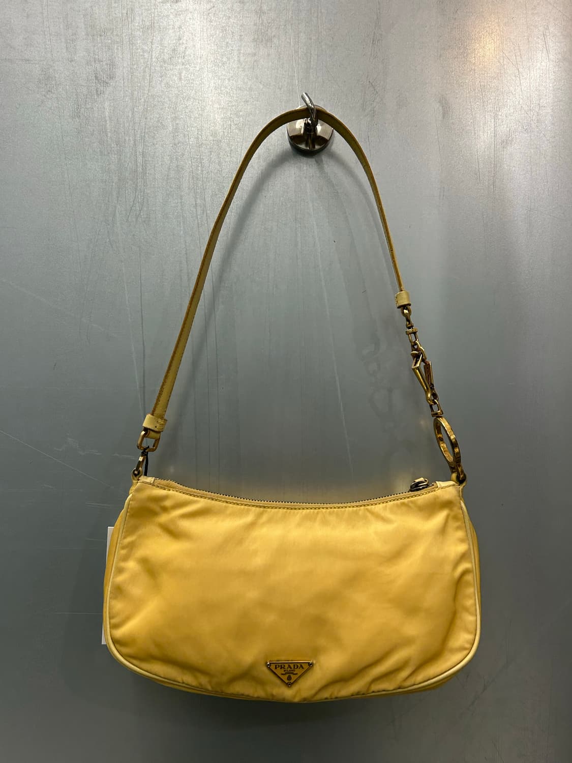 Prada 프라다 테수토 나일론 숄더백 상품이미지2