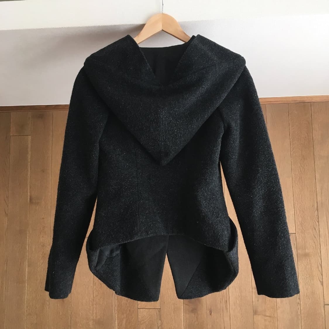 비비안웨스트우드 레드라벨 후드코트 상품이미지3