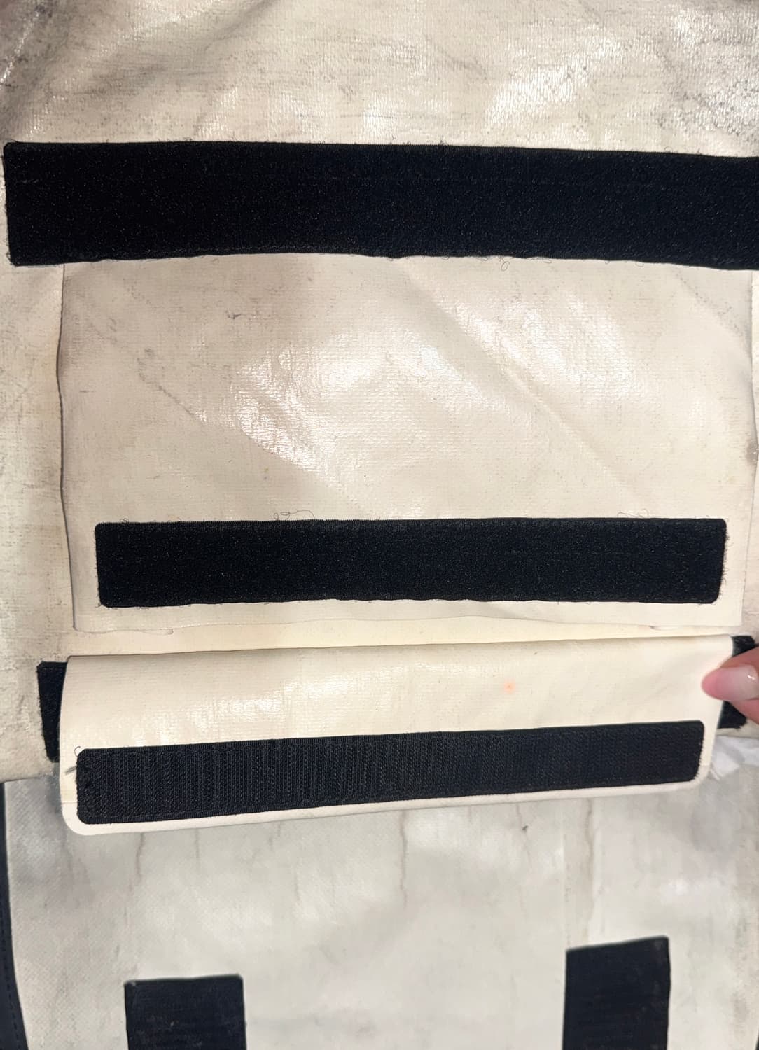 FREITAG 프라이탁 덱스터 메신저백 F14 Dexter 아이보리크림 상품이미지5