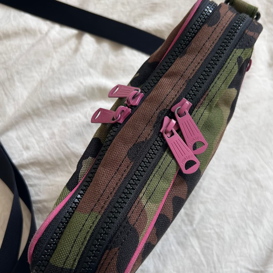 Porter Girl Pink Camo Shoulder Bag 상품이미지4