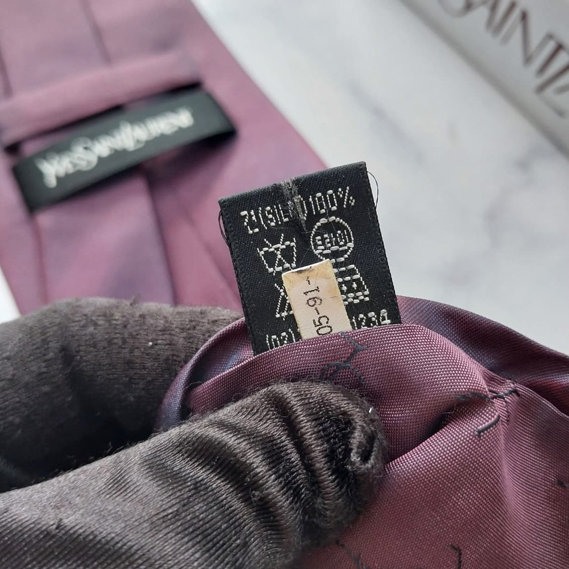 입생로랑 실크 와인 솔리드 넥타이 9.6cm A+~A등급 K1905
 상품이미지5