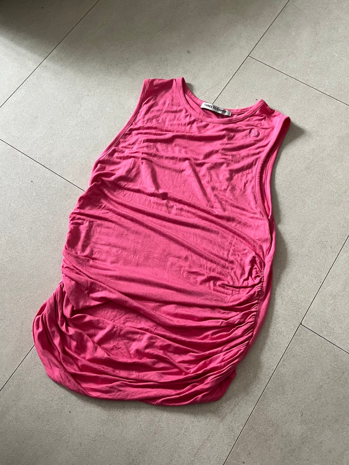 쓰리투에이티 러치드 사이드 탱크탑 핑크 상품이미지3