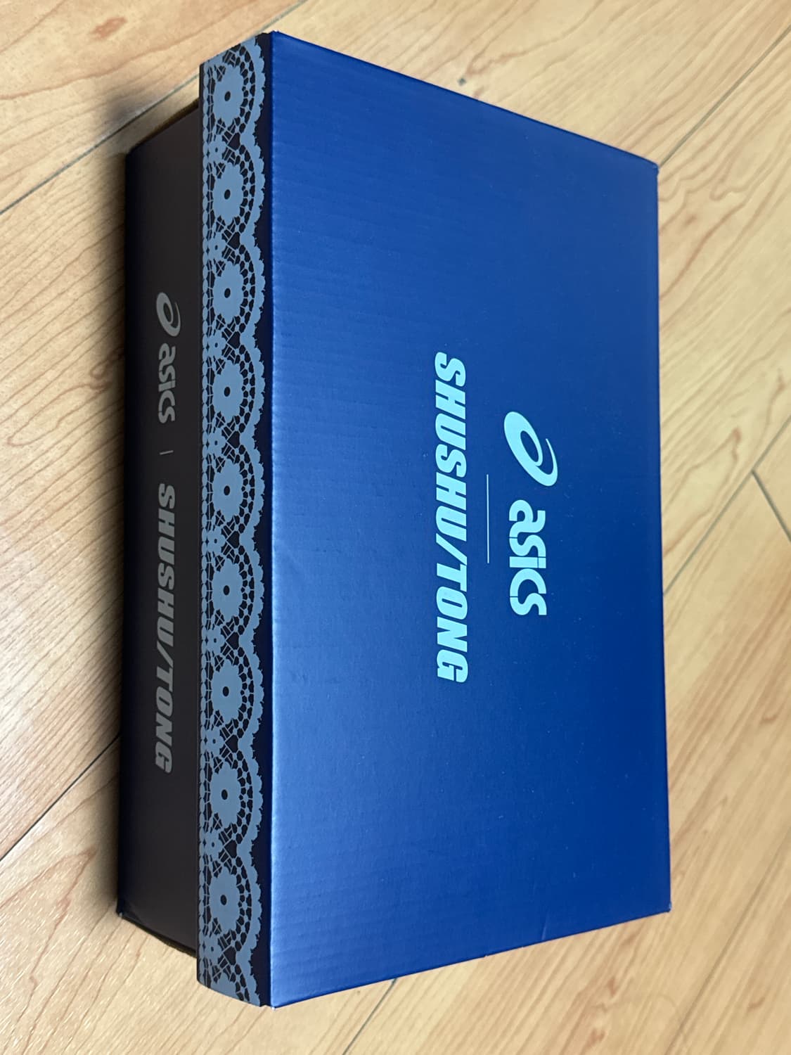 아식스 x 슈슈통 젤 키네틱 플루언트 블루 익스팬스 모나코 블루 240 상품이미지9