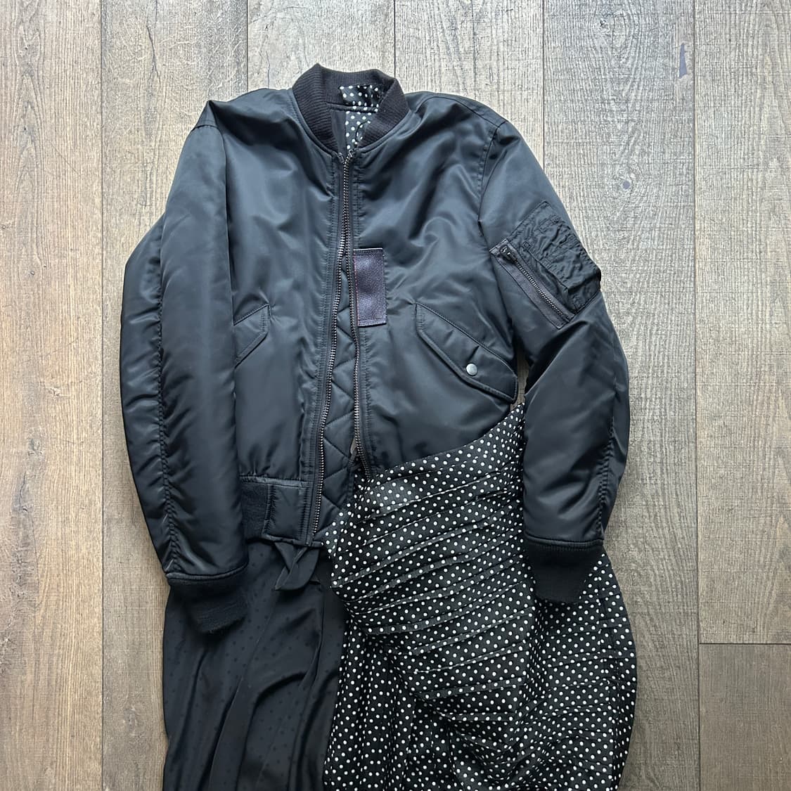 Skirt Docking Reversible Bomber Jacket 상품이미지3