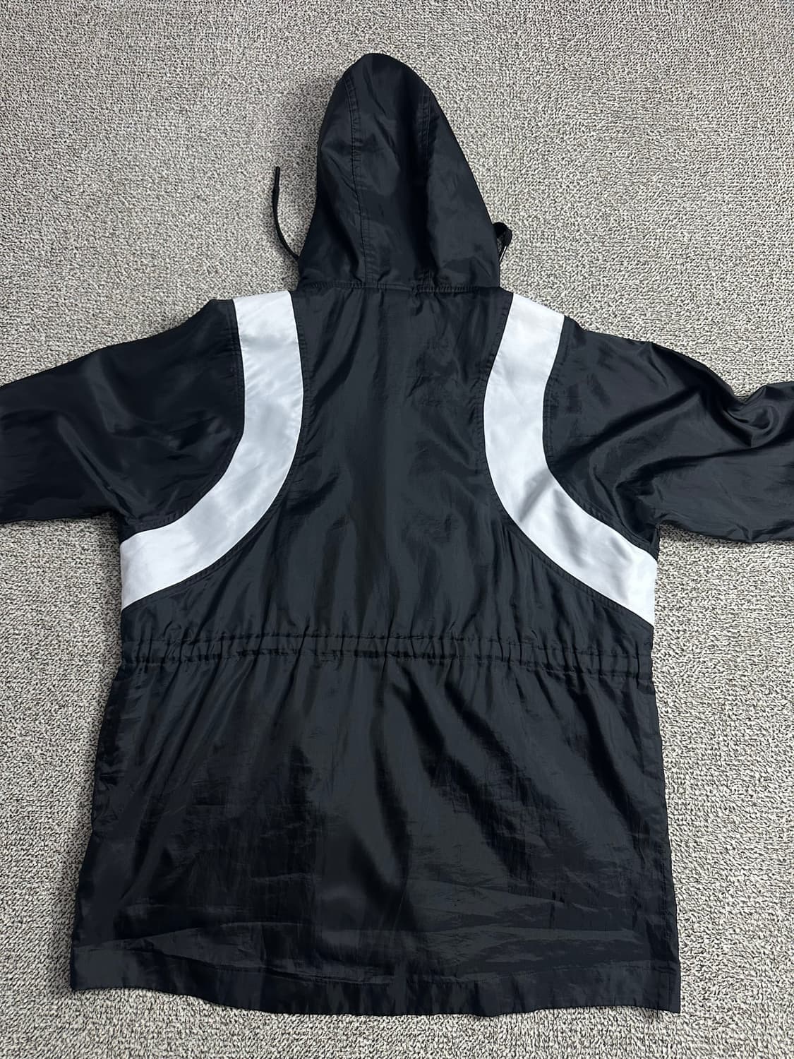 나이키 바람막이 리카르도티시 상품이미지3