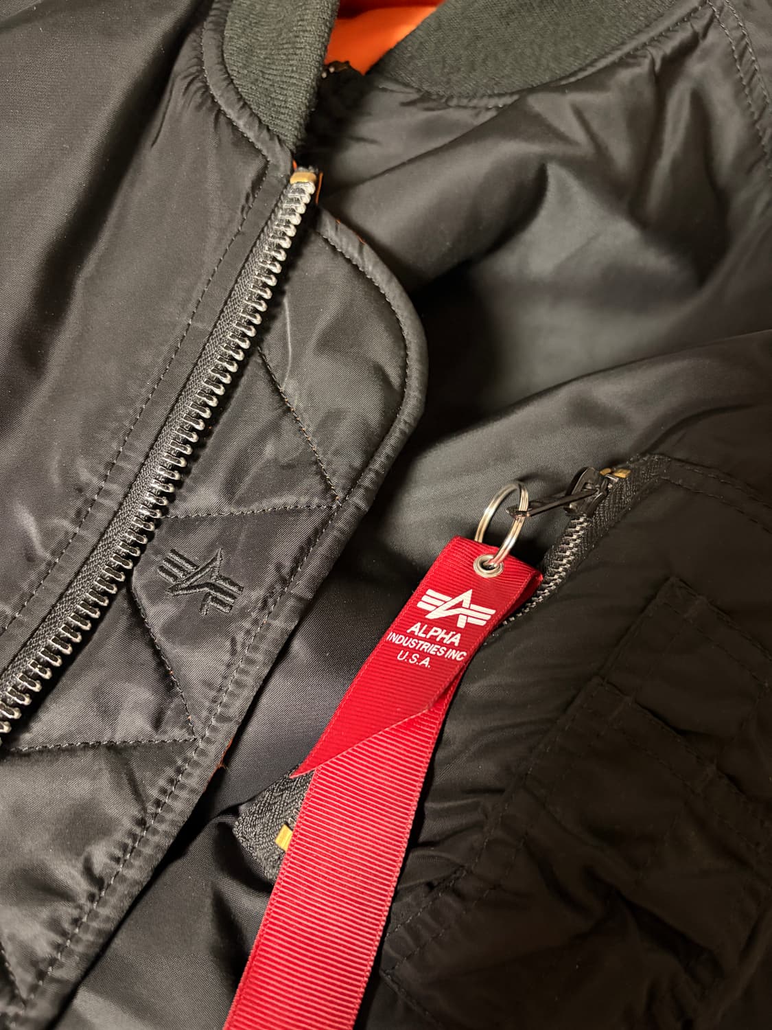 알파인더스트리 플라이트 MA-1 블랙 봄버 자켓 상품이미지10