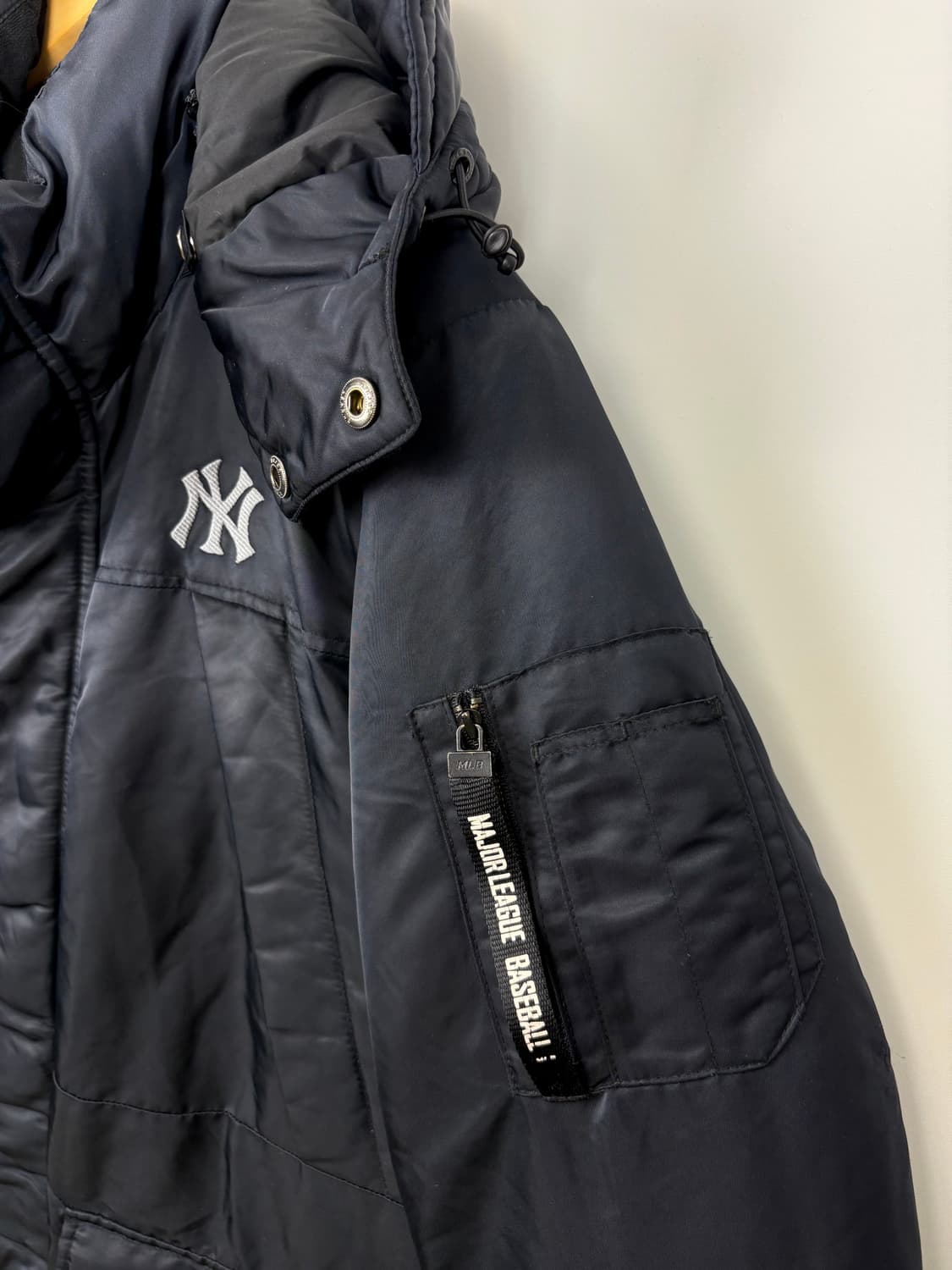 MLB 뉴욕 양키스 덕다운 후드 롱패딩 상품이미지4