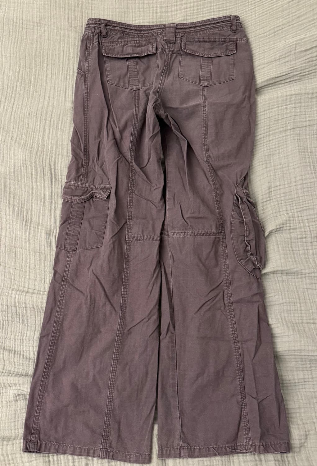 Brandy Melville kim cargo pants grey 상품이미지7