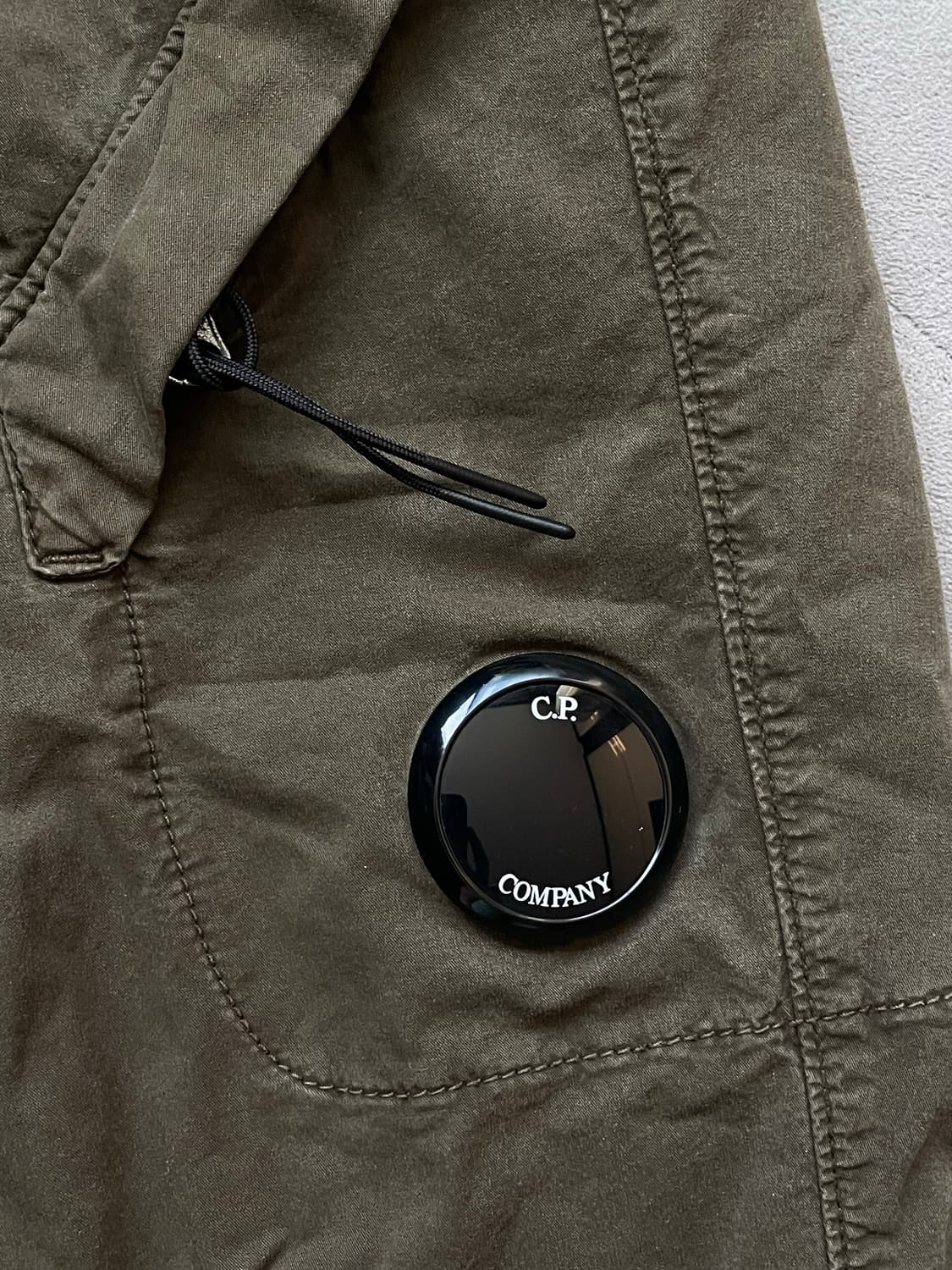 CP 컴퍼니 카키 팬츠  상품이미지3