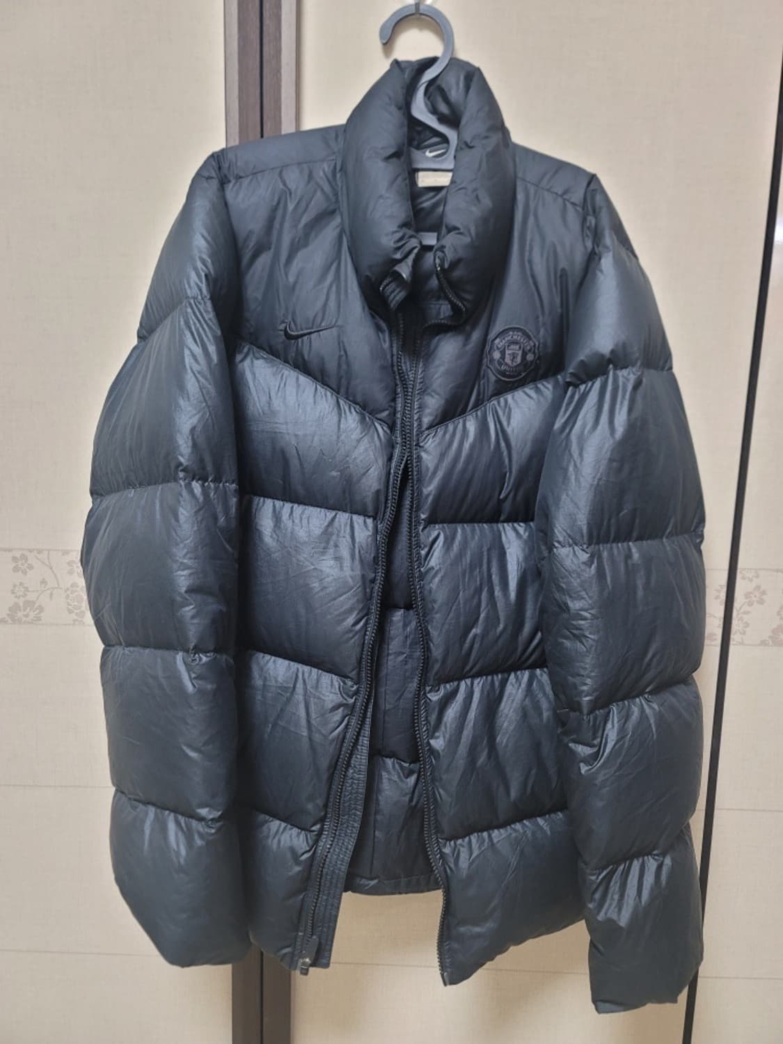 나이키 맨유 패딩 상품이미지1