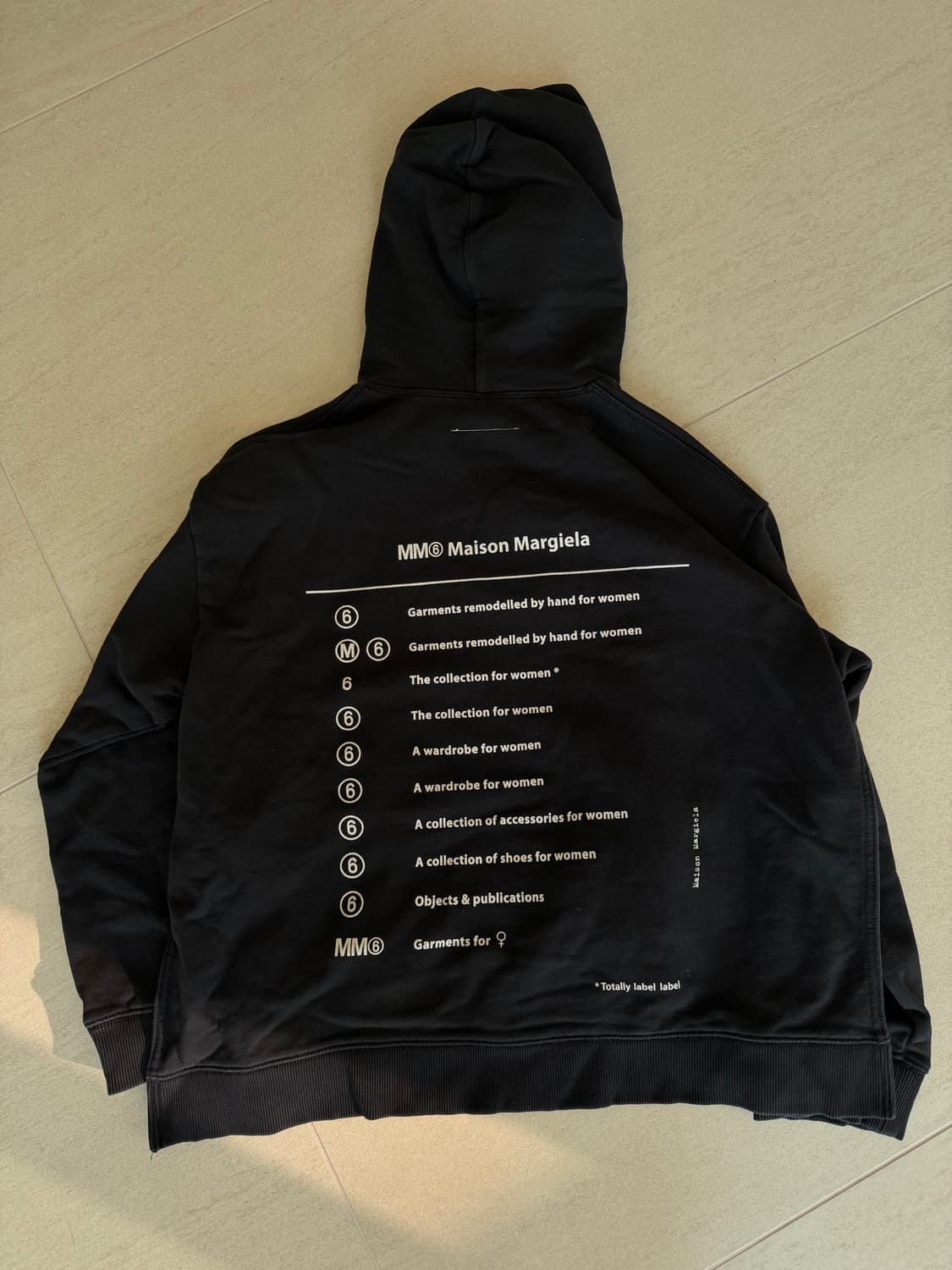 MM6 마르지엘라 블랙 후드티 상품이미지1