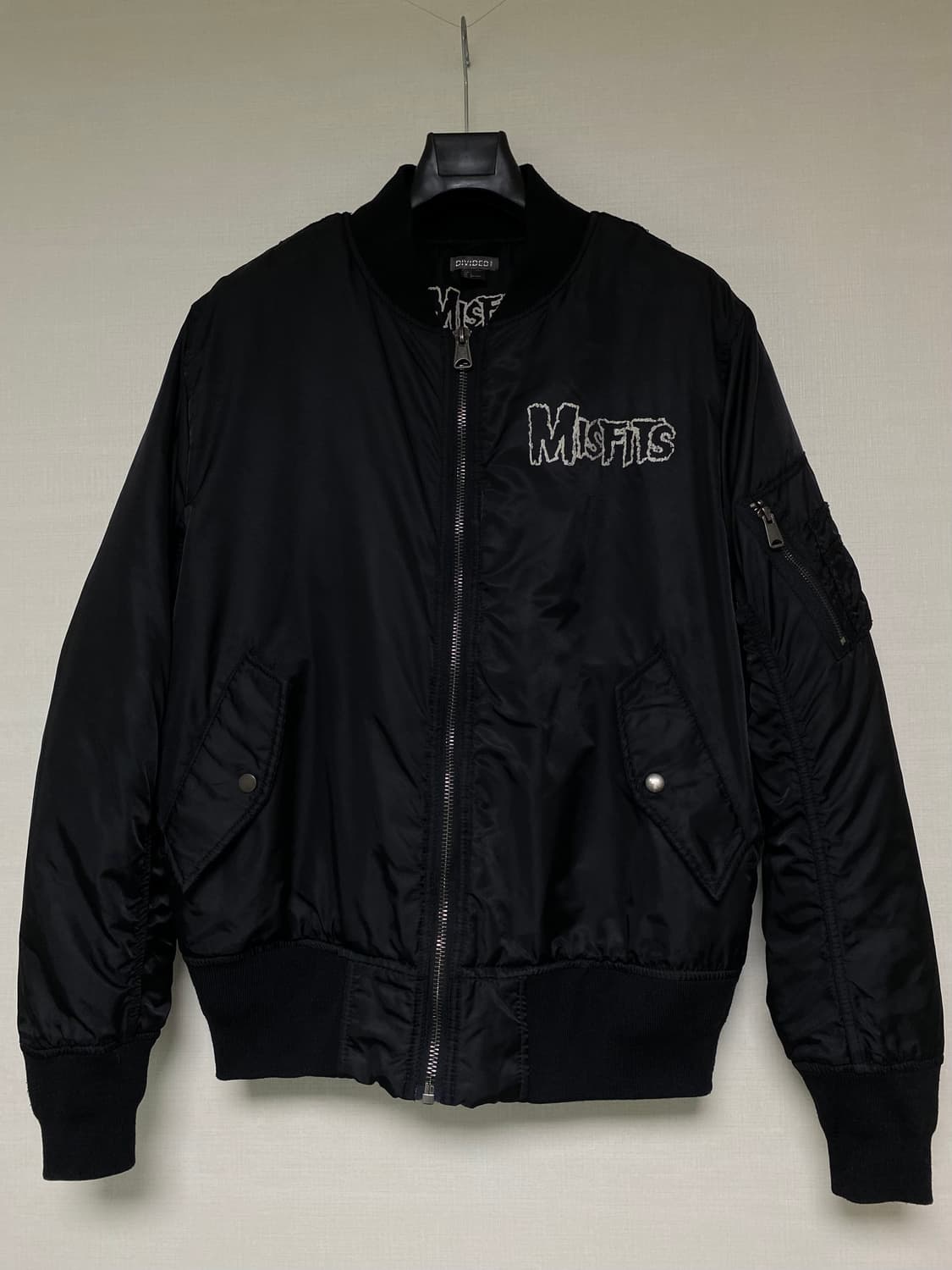MISFITS X H&M MA-1 JACKET 상품이미지3