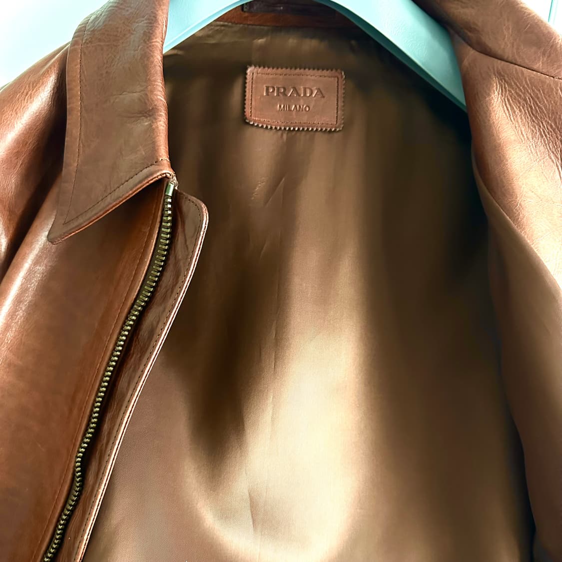 프라다 25ss 팔리샌더 카프레더자켓 상품이미지8