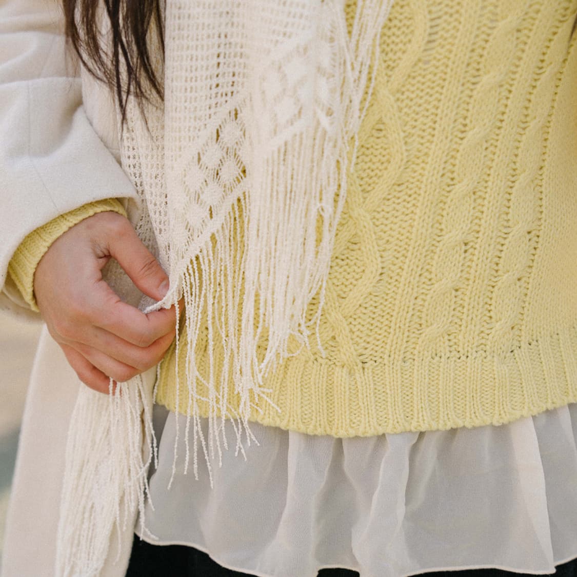 바람결 레이스 트라이앵글 숄 상품이미지2