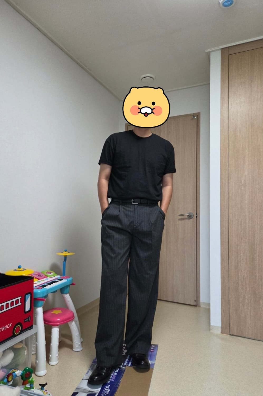 새상품) 스파오 차콜 스트라이프 슬랙스 32 상품이미지2