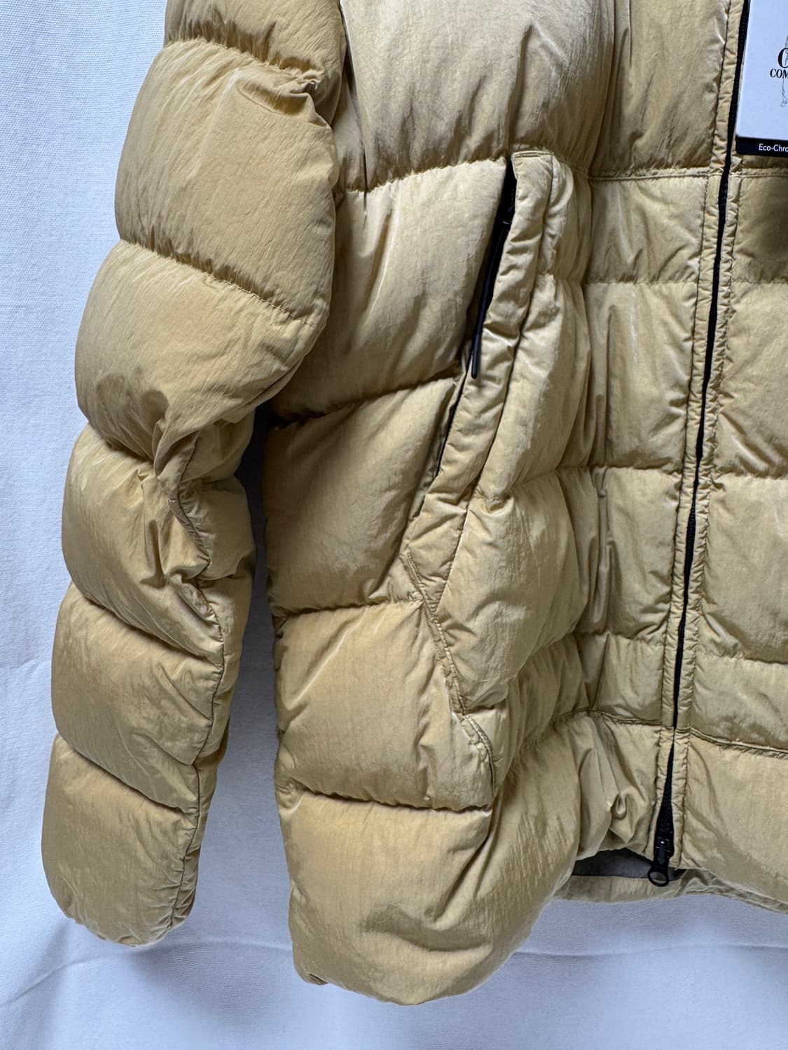 CP 컴퍼니 에코 크롬 R 다운자켓 50 상품이미지5