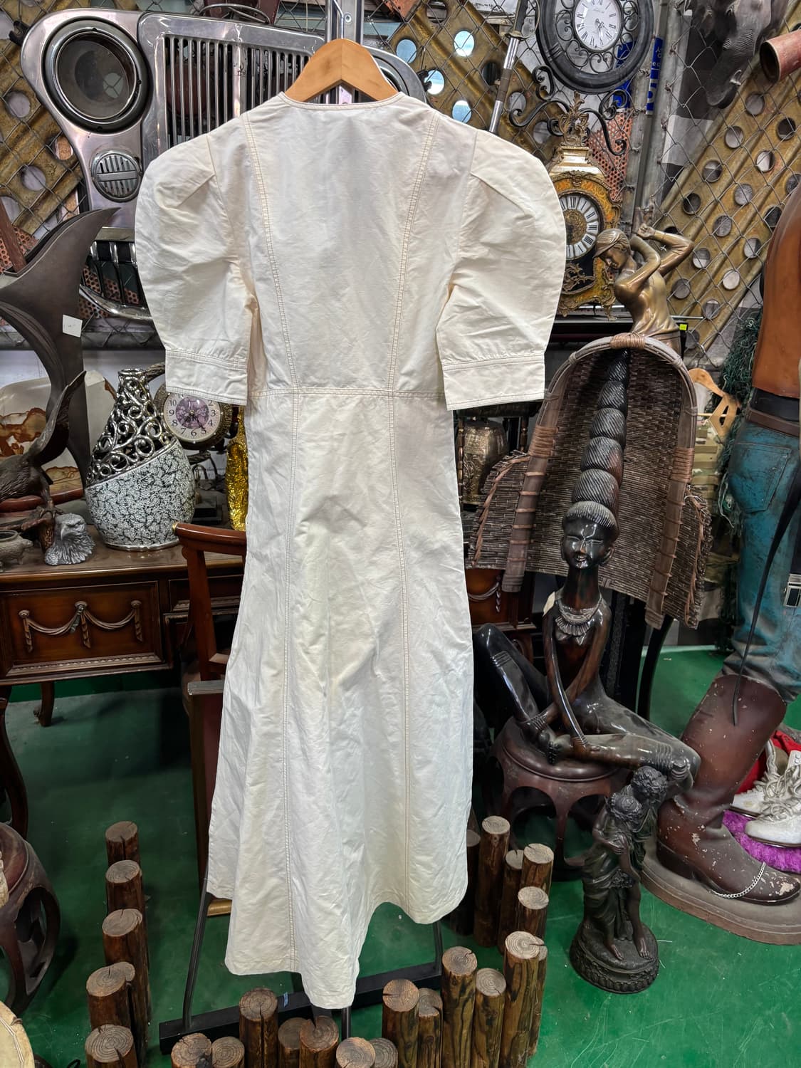 끌로디 피에로(Claudie Pierlot)지퍼 잠금 퍼프 소매 롱원피스 상품이미지4