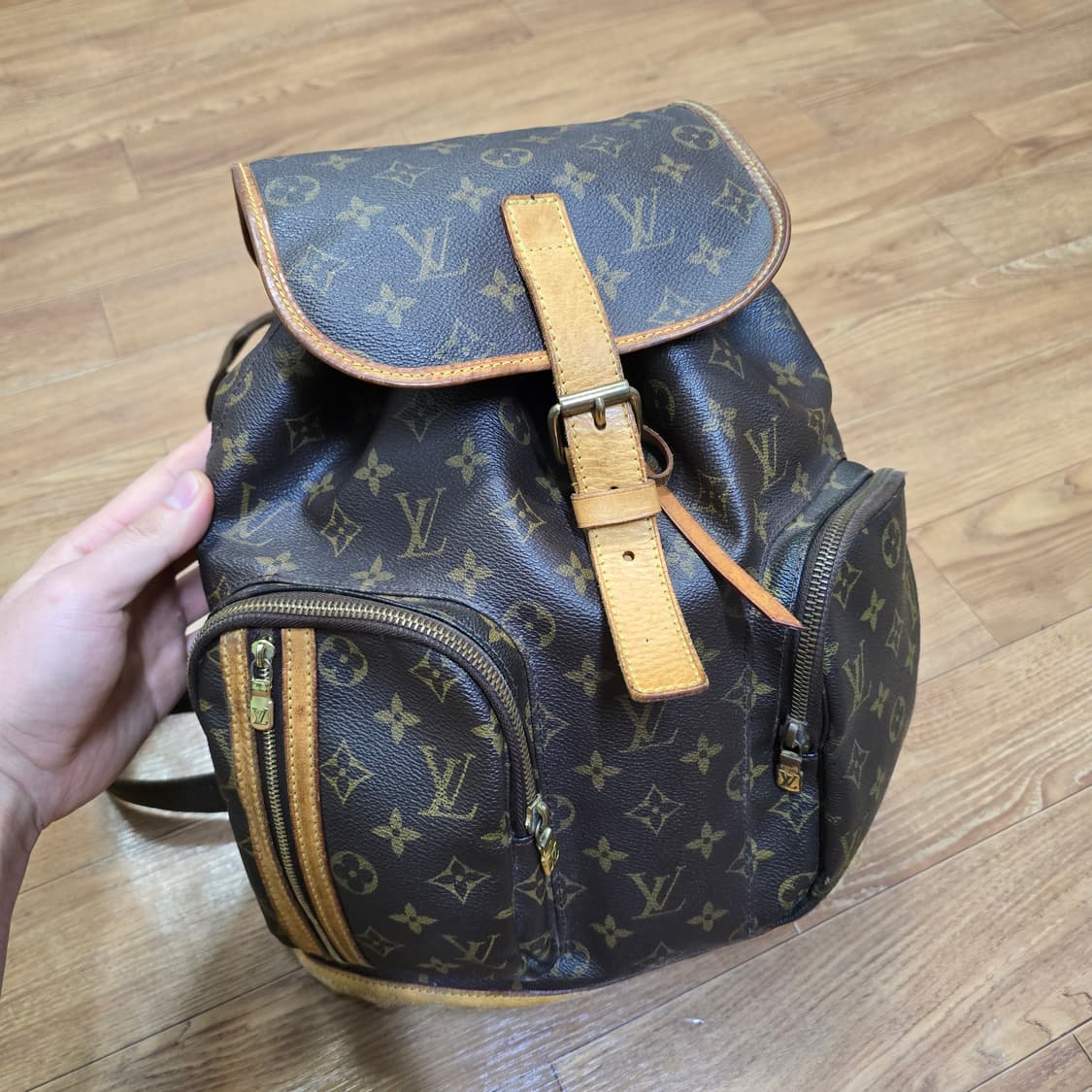 루이비통 가방 백팩 보스포어 상품이미지1