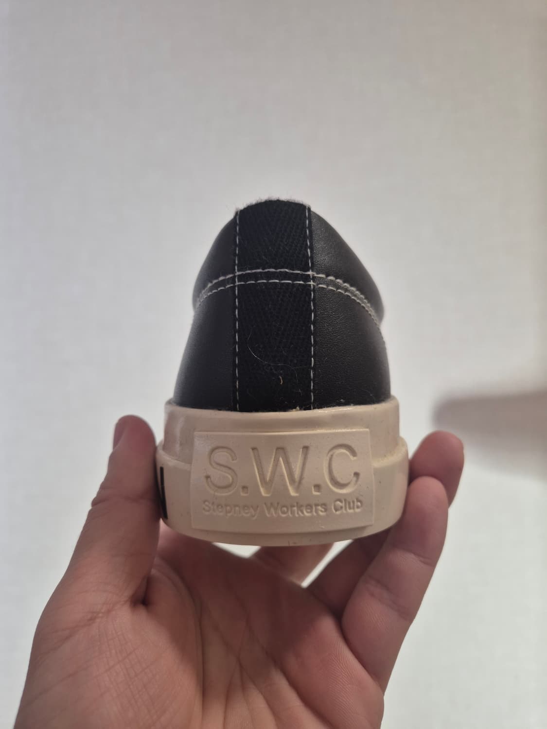 [새상품/260] 준야와타나베 x S.W.C 스터드 슬립온 상품이미지4