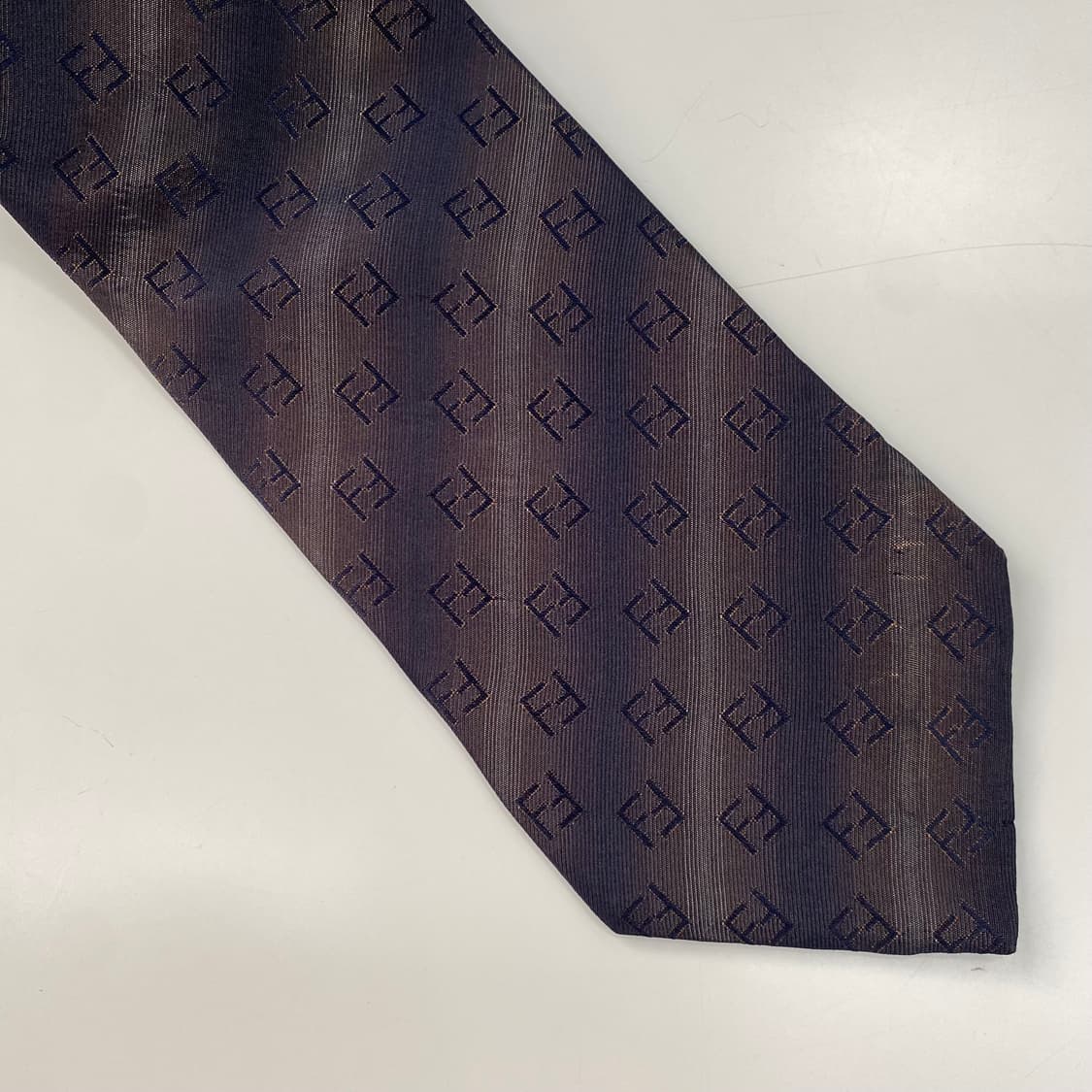 펜디 (FENDI) 모노그램 정품 명품 넥타이 상품이미지9