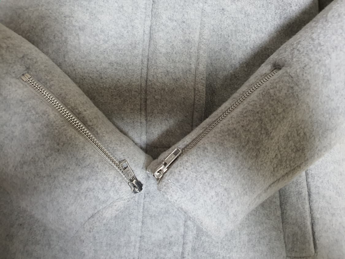 띠어리 겨울 자켓  상태 굿 사이즈 55까지 가능해요. 상품이미지6