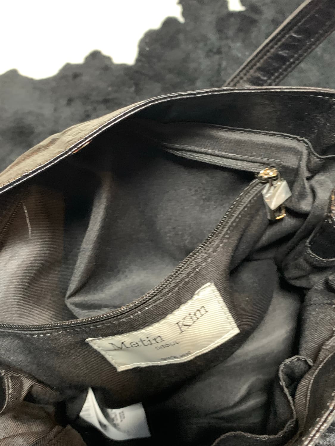 마뗑킴 포우레더 씨쉘 숄더백 블랙 상품이미지5