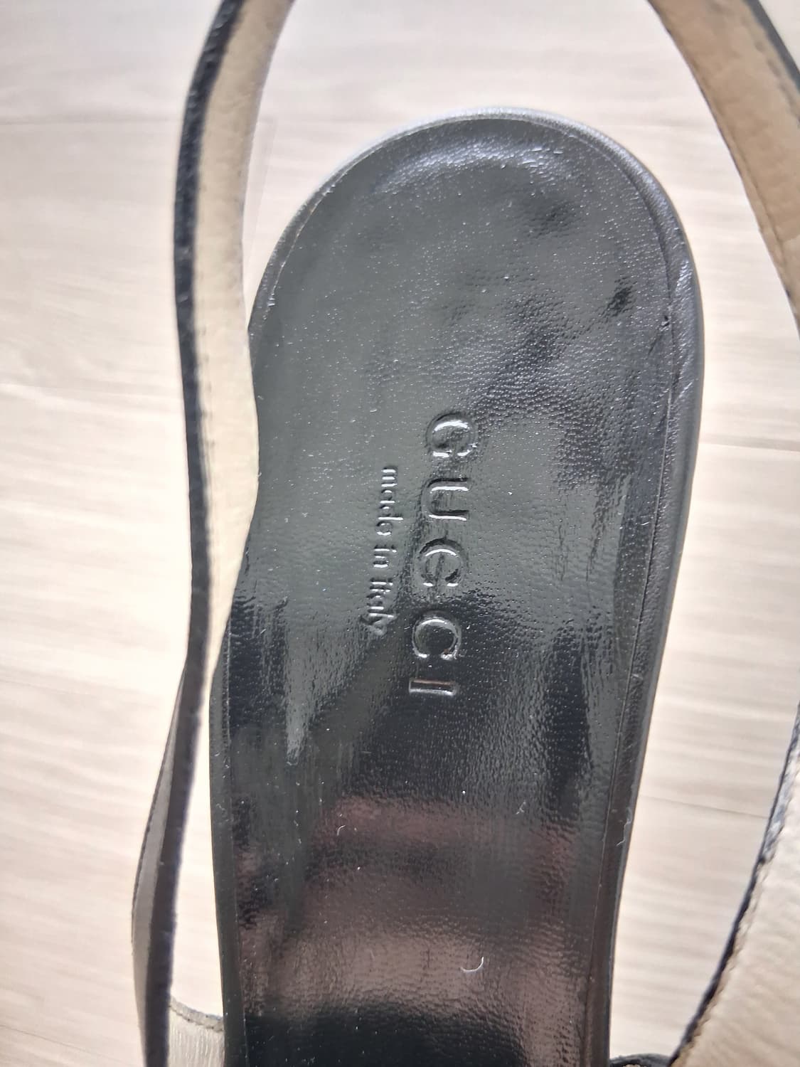 구찌 G로고 슬링백 Size 6.5 (정품 / 거의 새거) 상품이미지8