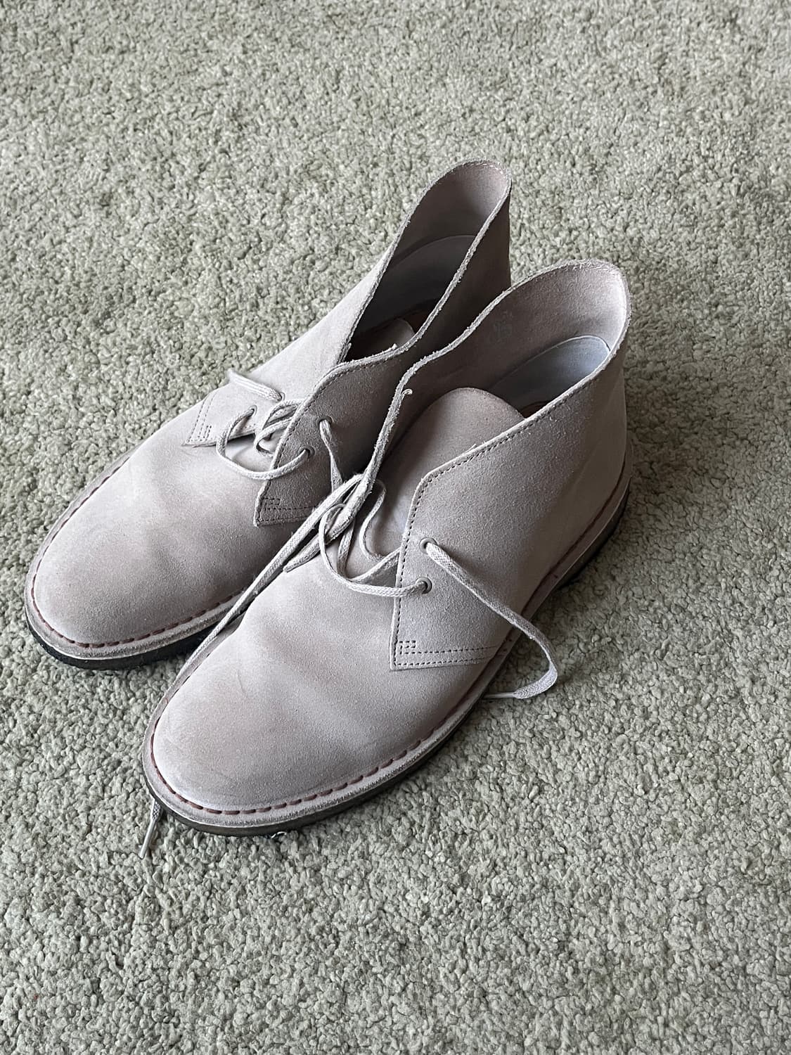 클락스 데저트부츠 샌드 스웨이드 판매합니다 상품이미지2