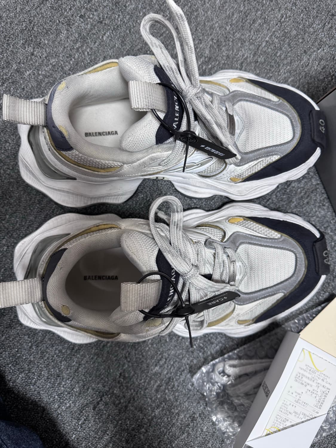 발렌시아가 카고40 상품이미지5