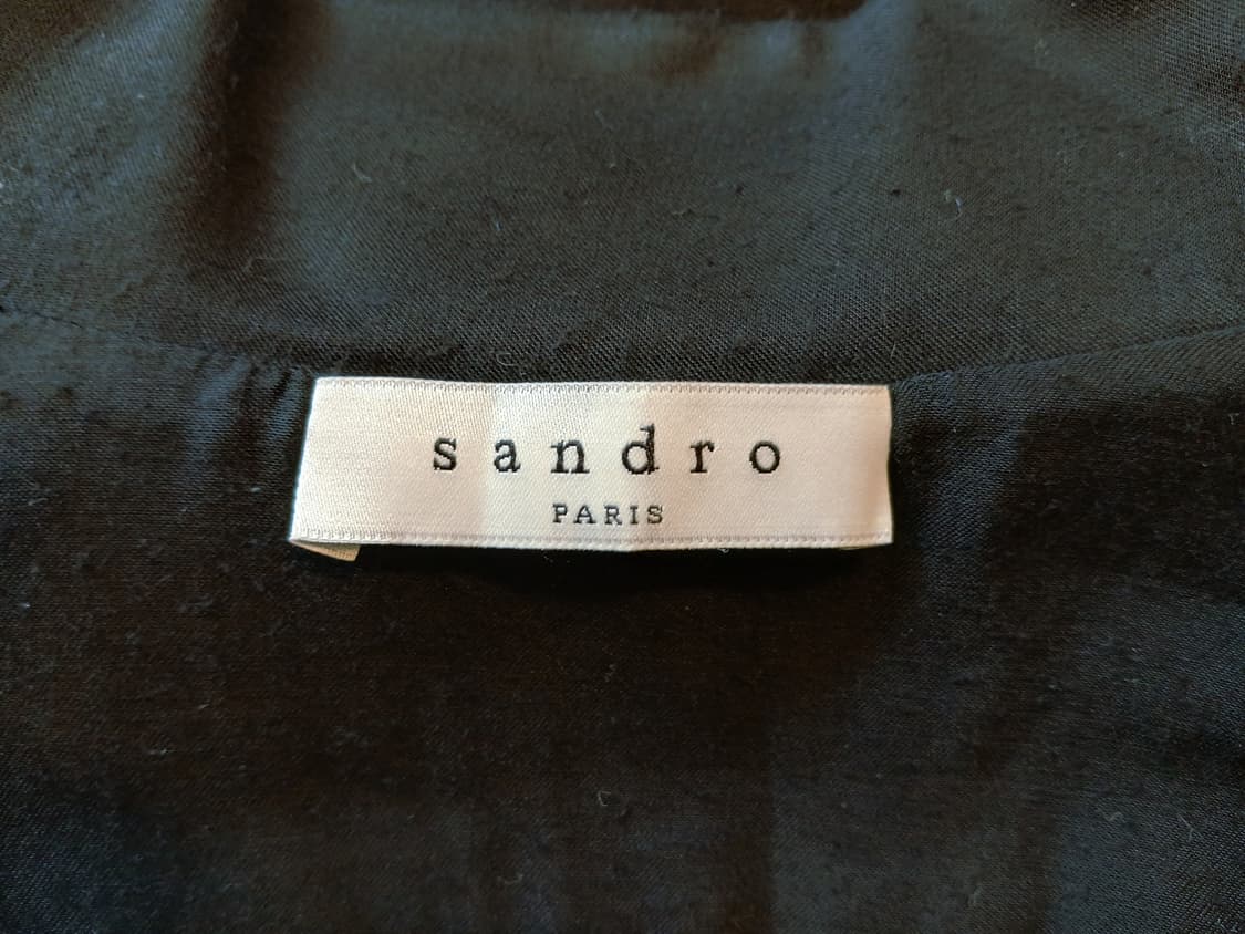  산드로(Sandro) 블랙 비스코스 드레이프 브이넥 슬리브리스 상품이미지4